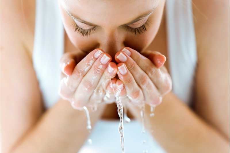 Weleda blago mleko za čišćenje lica umivanje