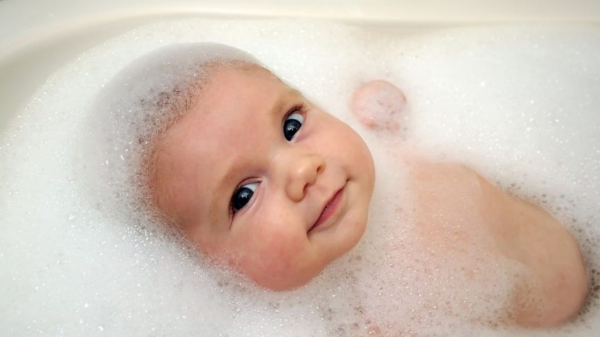 šampon za bebe - penušava beba